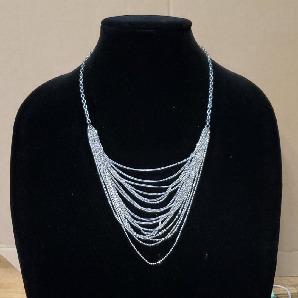 Multichain‎ Silver Adjustable Statement Necklace